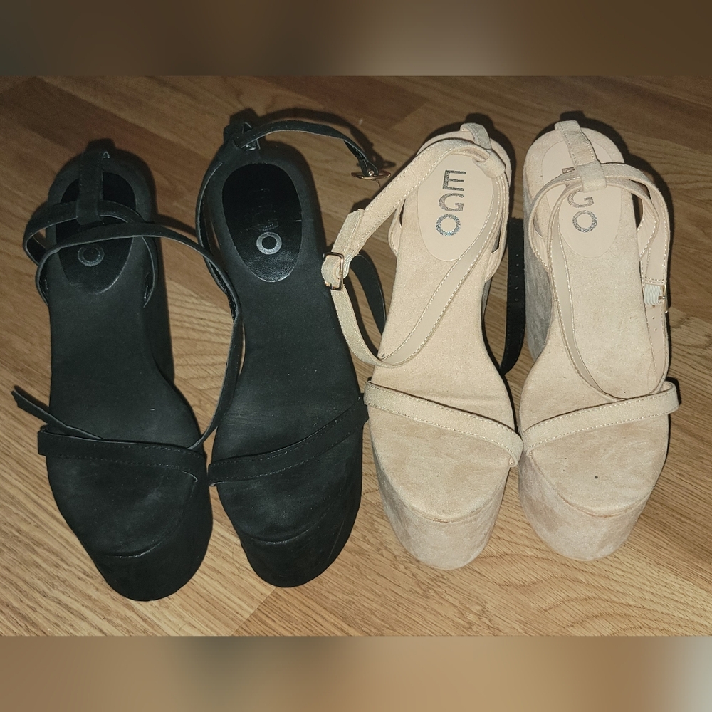 2 pairs, you get both.  Wedge sandals